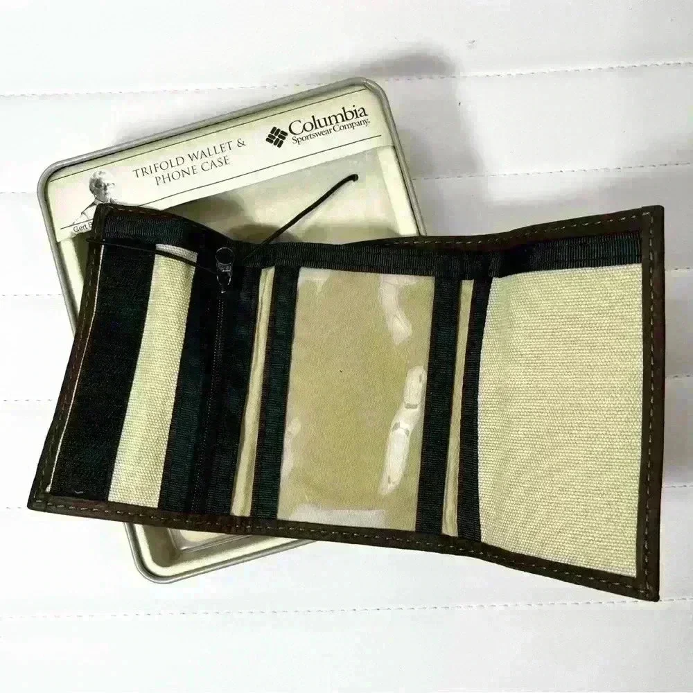 NIB Columbia trifold khaki wallet with brown leather trim